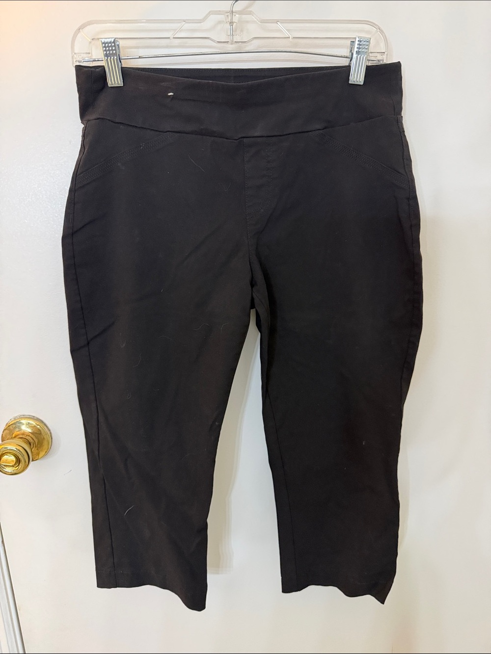 one 5 one Black Capri Pants - Smooth Stretch Waist